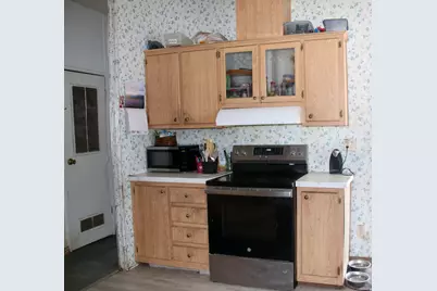 853 N 100 W, Tooele, UT 84074 - Photo 8