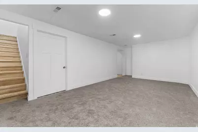 5722 S Gandalf Dr, Taylorsville, UT 84129 - Photo 16