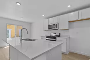 1866 E 670 N, Salem, UT 84653 - Photo 4