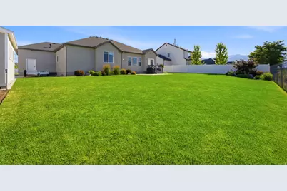 3051 W 725 N, Layton, UT 84041 - Photo 56