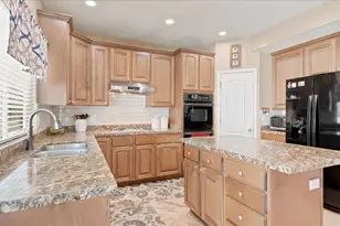 6682 S Lucerne Ln, West Jordan, UT 84084 - Photo 10