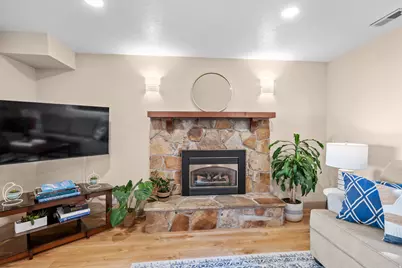 7002 S Derek Hollow Cv, Midvale, UT 84047 - Photo 6
