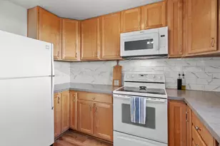 7002 S Derek Holw Cv, Midvale, UT 84047 - Photo 10
