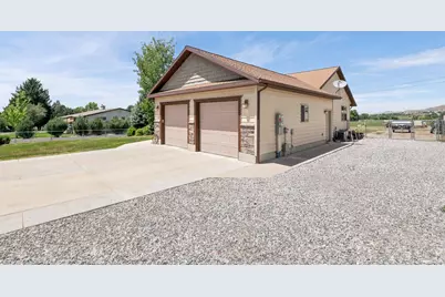 1557 E 2100 N, North Logan, UT 84341 - Photo 40