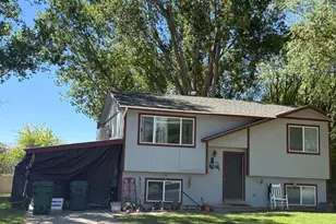 1275 W 100 S, Vernal, UT 84078 - Photo 1