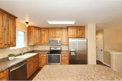 5529 S Harvey Hts, Taylorsville, UT 84118 - Photo 22