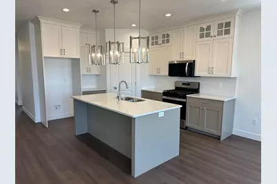 143 N 1275 W #113, Layton, UT 84041 - Photo 4