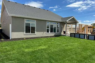 143 N 1275 W, Layton, UT 84041 - Photo 2