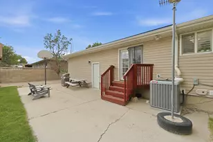 3641 W Whitewood Cir S, Taylorsville, UT 84129 - Photo 28
