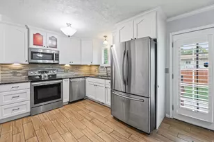 3641 W Whitewood Cir S, Taylorsville, UT 84129 - Photo 10