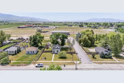 106 E Center St, Lewiston, UT 84320 - Photo 26