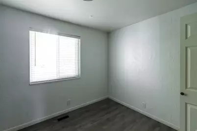 124 W 880 S, Provo, UT 84601 - Photo 12