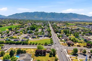 508 W 2700 S, Syracuse, UT 84075 - Photo 8