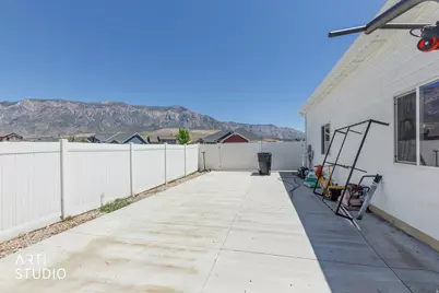 3915 N 2700 W, Farr West, UT 84404 - Photo 40