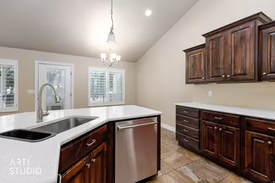 3915 N 2700 W, Farr West, UT 84404 - Photo 10