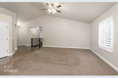 3915 N 2700 W, Farr West, UT 84404 - Photo 12