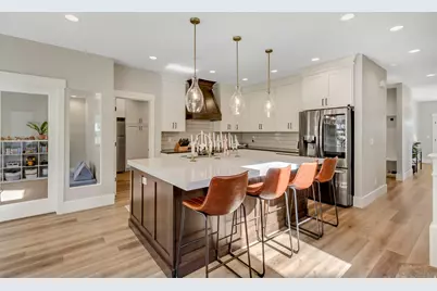 230 E Vista Way, North Salt Lake, UT 84054 - Photo 8