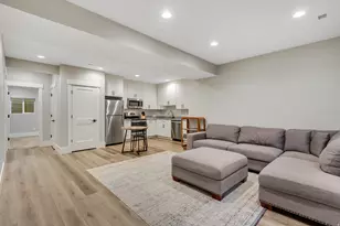 230 E Vista Way, North Salt Lake, UT 84054 - Photo 48
