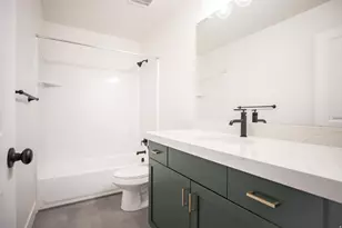 572 W 1775 N, Harrisville, UT 84404 - Photo 12