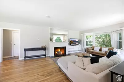 5 W 1000 S, Bountiful, UT 84010 - Photo 8