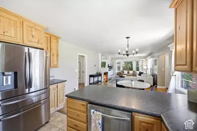 5 W 1000 S, Bountiful, UT 84010 - Photo 14