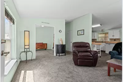 120 N 350 St W #211, American Fork, UT 84003 - Photo 2