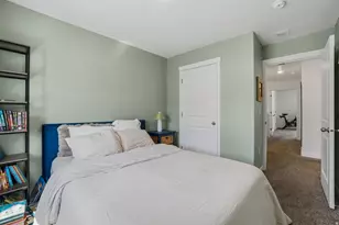 2806 N Fighting Falcon St, Layton, UT 84040 - Photo 20