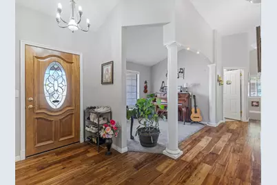 5558 S 400 W, Washington Terrace, UT 84405 - Photo 4