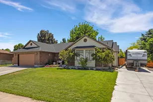 5558 S 400 W, Washington Terrace, UT 84405 - Photo 38