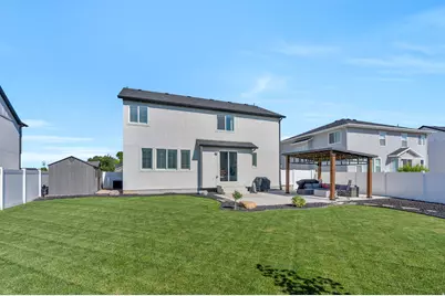 252 N Sunrise Dr, Mapleton, UT 84664 - Photo 2