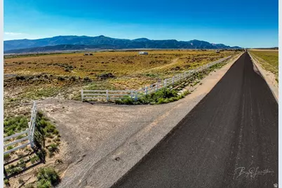 7700 W 2400 S, Cedar City, UT 84720 - Photo 16