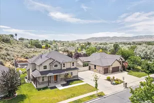 1079 Stone Fly Dr, Bluffdale, UT 84065 - Photo 6