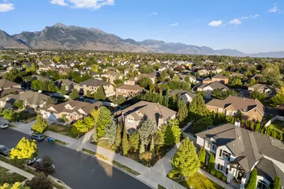292 E Clubview Ln, Lehi, UT 84043 - Photo 32