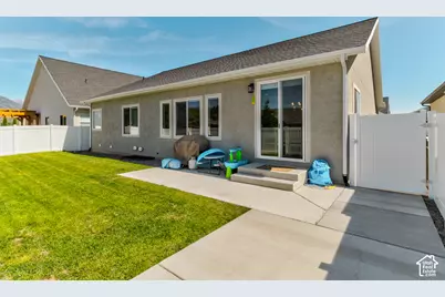 1274 W Hendrix St, Riverton, UT 84065 - Photo 22