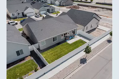 1274 W Hendrix St, Riverton, UT 84065 - Photo 32