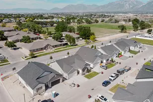 1274 W Hendrix St, Riverton, UT 84065 - Photo 28