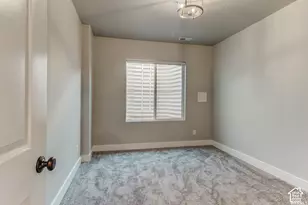 1274 W Hendrix St, Riverton, UT 84065 - Photo 38