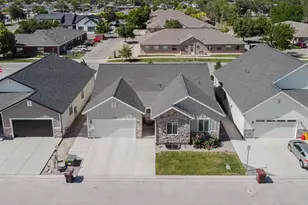 1274 W Hendrix St, Riverton, UT 84065 - Photo 30