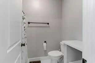 1274 W Hendrix St, Riverton, UT 84065 - Photo 20