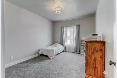 1274 W Hendrix St, Riverton, UT 84065 - Photo 18
