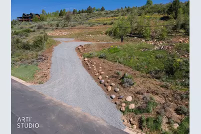 13346 Evergreen Park Dr #328, Huntsville, UT 84317 - Photo 2