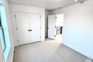 7077 W Bluefin Dr S, South Jordan, UT 84009 - Photo 24