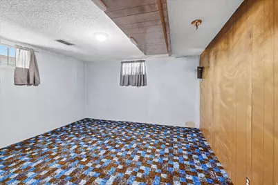 555 W 300 N, Clearfield, UT 84015 - Photo 18