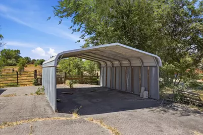 555 W 300 N, Clearfield, UT 84015 - Photo 36