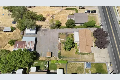 555 W 300 N, Clearfield, UT 84015 - Photo 40