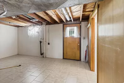555 W 300 N, Clearfield, UT 84015 - Photo 20