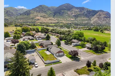 610 E 2300 N, North Ogden, UT 84414 - Photo 4
