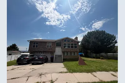 647 E 3050 N, North Ogden, UT 84414 - Photo 2