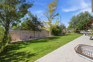 5467 W Mayflower St, West Jordan, UT 84081 - Photo 30