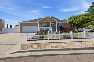 5467 W Mayflower St, West Jordan, UT 84081 - Photo 2
